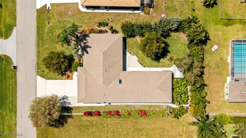 Picture of 9835 Connecticut St, Bonita Springs FL 34135