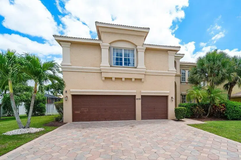 Picture of 2239 Ridgewood Circle, Royal Palm Beach FL 33411