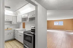 Picture of 4801 NW 22Nd Ct 100, Lauderhill, FL 33313