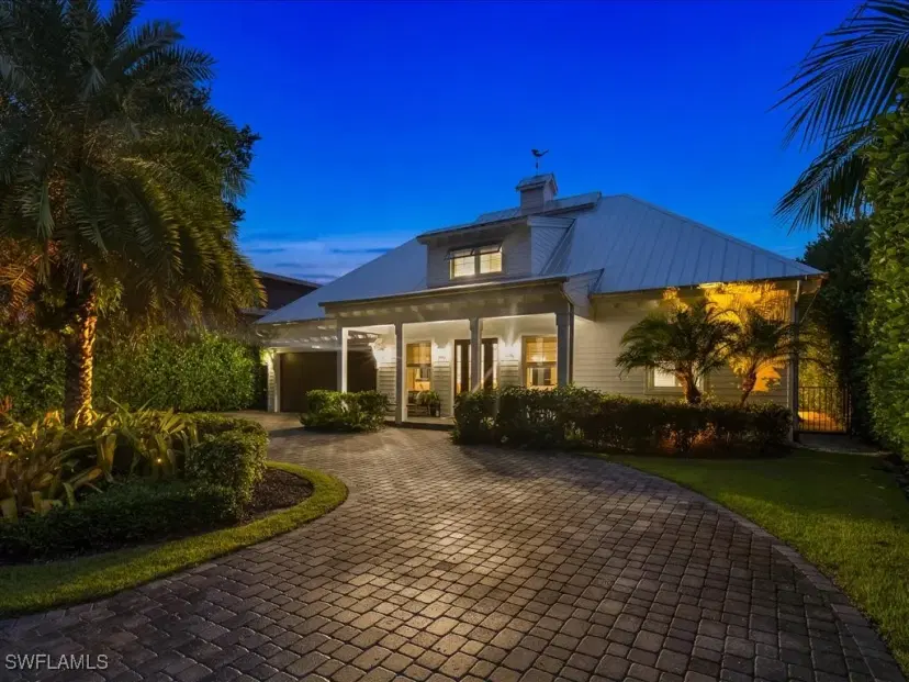 Picture of 776 7Th Ave N, Naples FL 34102