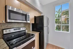 Picture of 2911 NE 185Th Street 2103, Aventura, FL 33180
