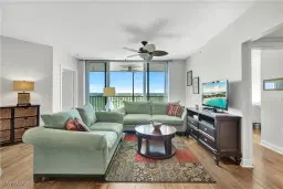 Picture of 1065 Borghese Ln 702, Naples, FL 34114