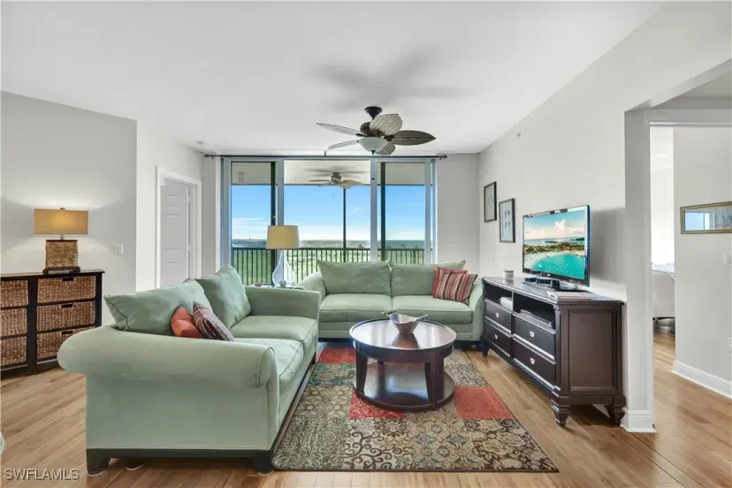 Picture of 1065 Borghese Ln 702, Naples FL 34114