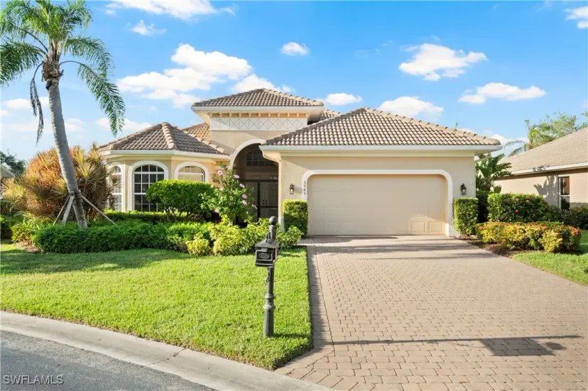 Picture of 6943 Amen Corner Ct, Naples FL 34113