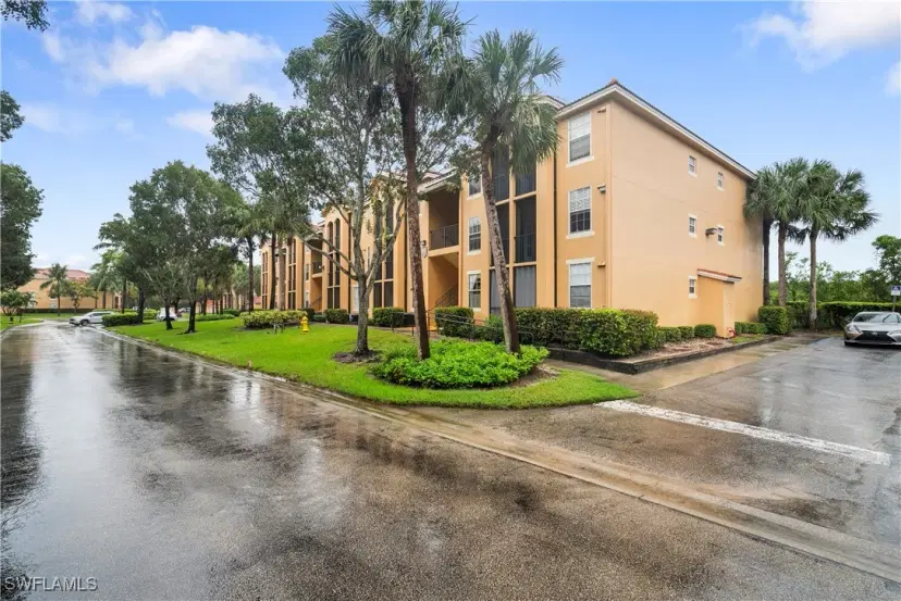 Picture of 8687 River Homes Ln 4203, Bonita Springs FL 34135