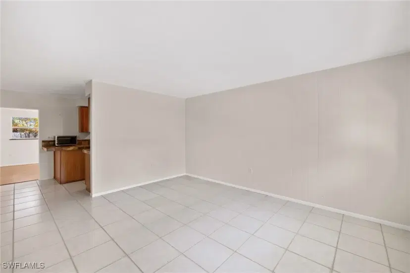 Picture of 1235 Rordon Ave, Naples FL 34103