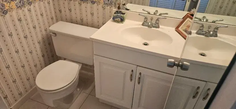 Picture of 880 W Horizons 209, Boynton Beach FL 33435