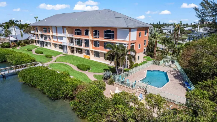 Picture of 1701 Gulfstream Avenue 721, Fort Pierce FL 34949
