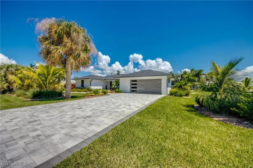 Picture of 1022 Lindgren Blvd, Sanibel FL 33957