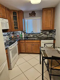 Picture of 7442 Ashmont Cir 203, Tamarac, FL 33321