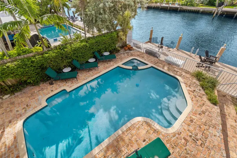 Picture of 2046 NE 15Th St, Fort Lauderdale FL 33304