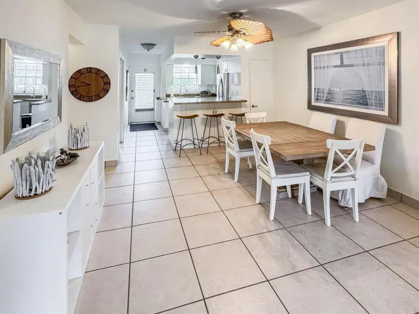 Picture of 298 SE 6Th Avenue 6, Pompano Beach FL 33060