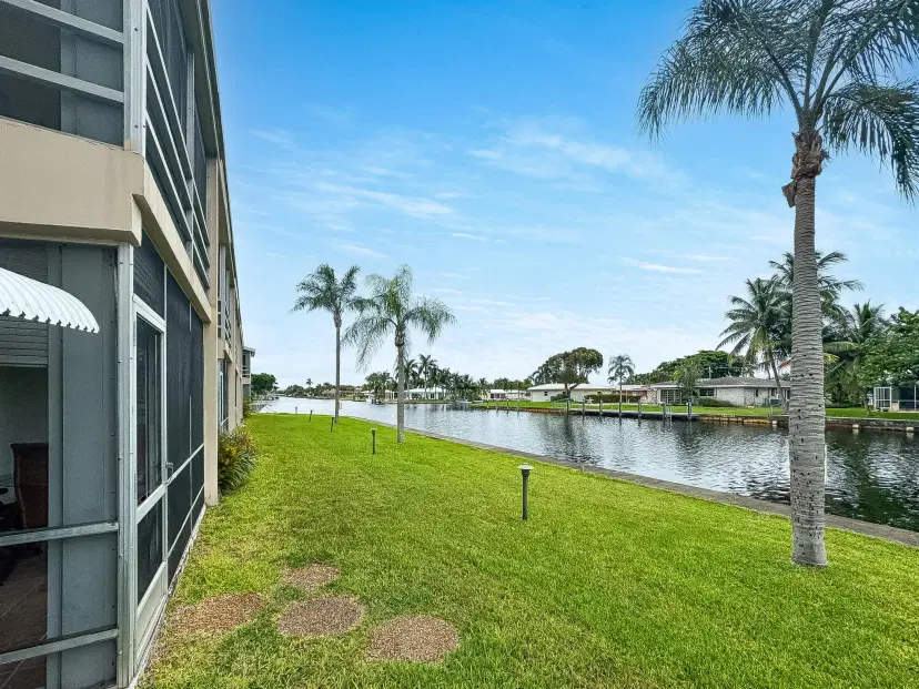 Picture of 298 SE 6Th Avenue 6, Pompano Beach FL 33060