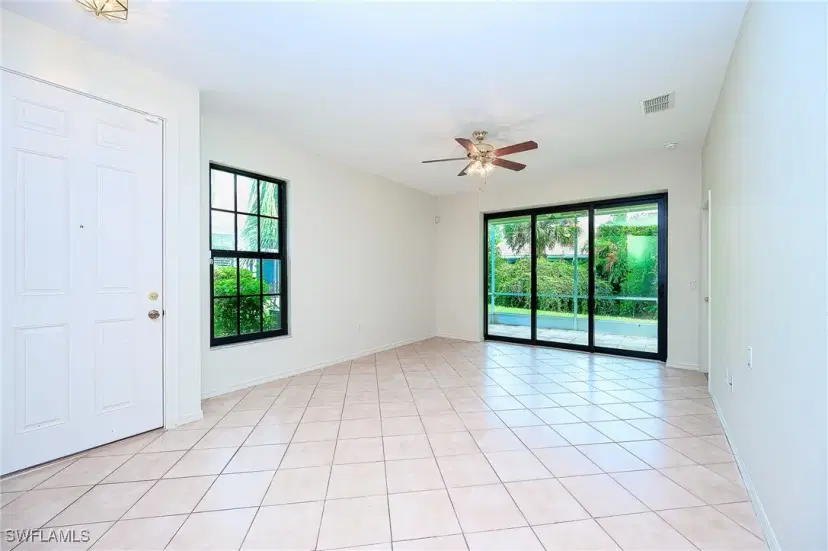 Picture of 7670 Meadow Lakes Dr 1501, Naples FL 34104