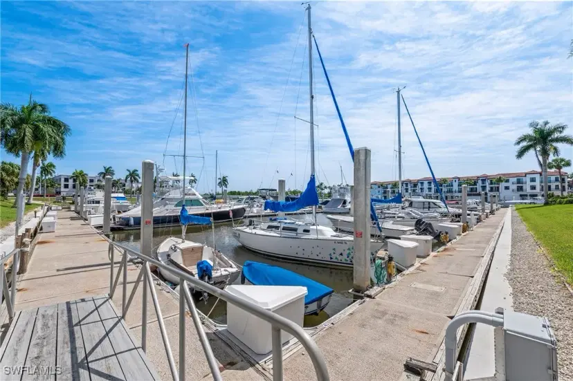 Picture of 803 River Point Dr 306B, Naples FL 34102