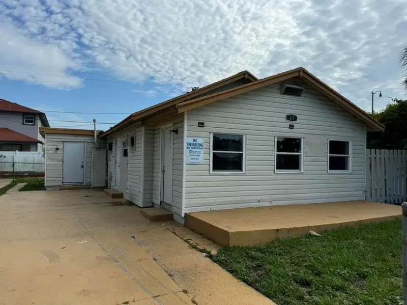 Picture of 611 53Rd Street, West Palm Beach FL 33407