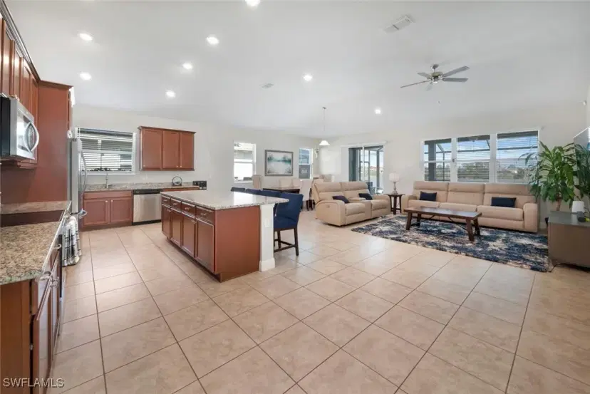 Picture of 6564 Bay Ridge Way, Fort Myers FL 33908