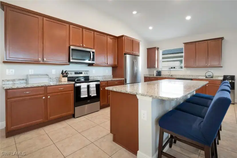 Picture of 6564 Bay Ridge Way, Fort Myers FL 33908