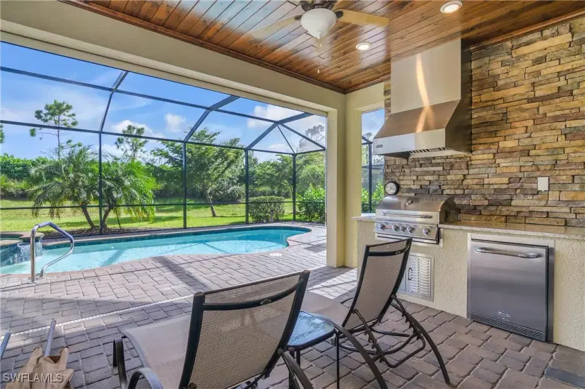 Picture of 10925 Pistoia Dr, Fort Myers FL 33913