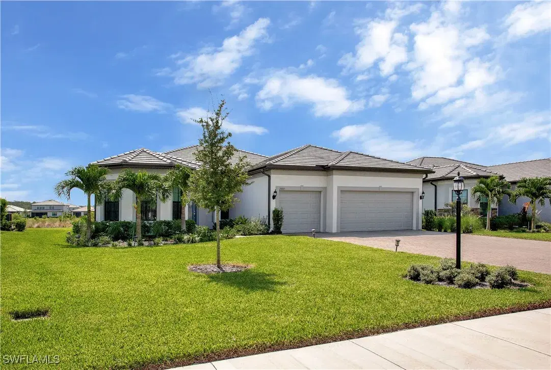 Picture of 20183 Millrun Dr, Estero, FL 33928
