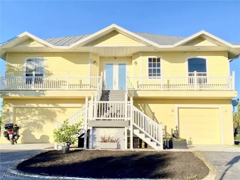 Picture of 885 39Th Ave Nw, Naples FL 34120