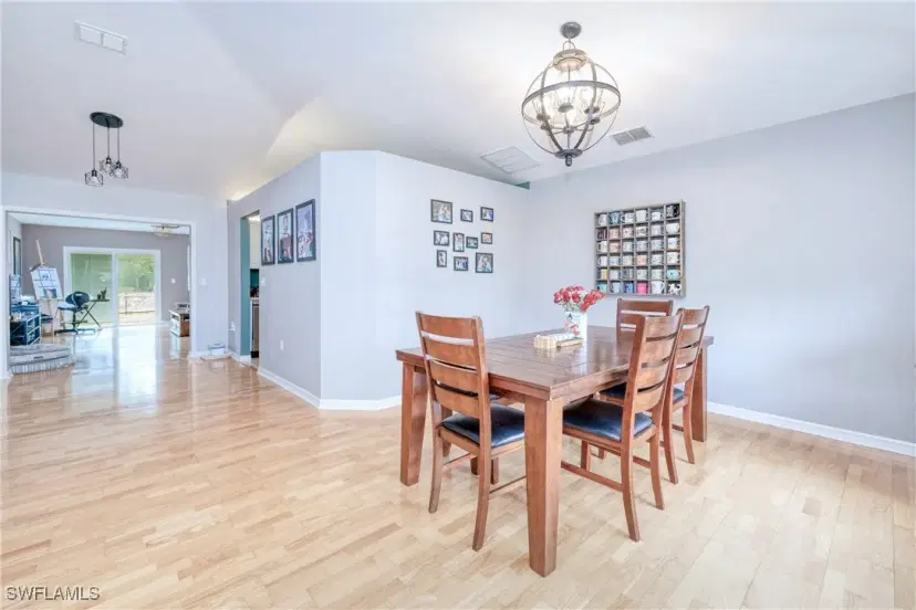 Picture of 6381 Astoria Ave, Fort Myers FL 33905