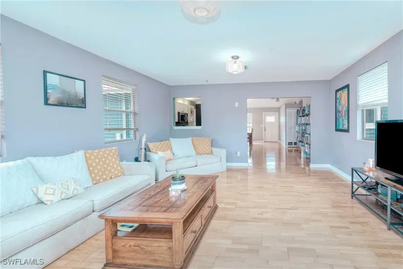 Picture of 6381 Astoria Ave, Fort Myers FL 33905