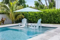 Picture of 682 95Th Ave N, Naples, FL 34108
