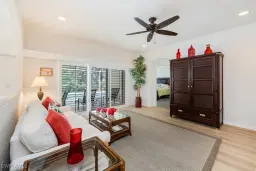 Picture of 7817 Stratford Dr, Naples, FL 34104