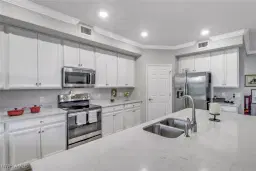 Picture of 17311 Cherrywood Ct 8304, Bonita Springs, FL 34135
