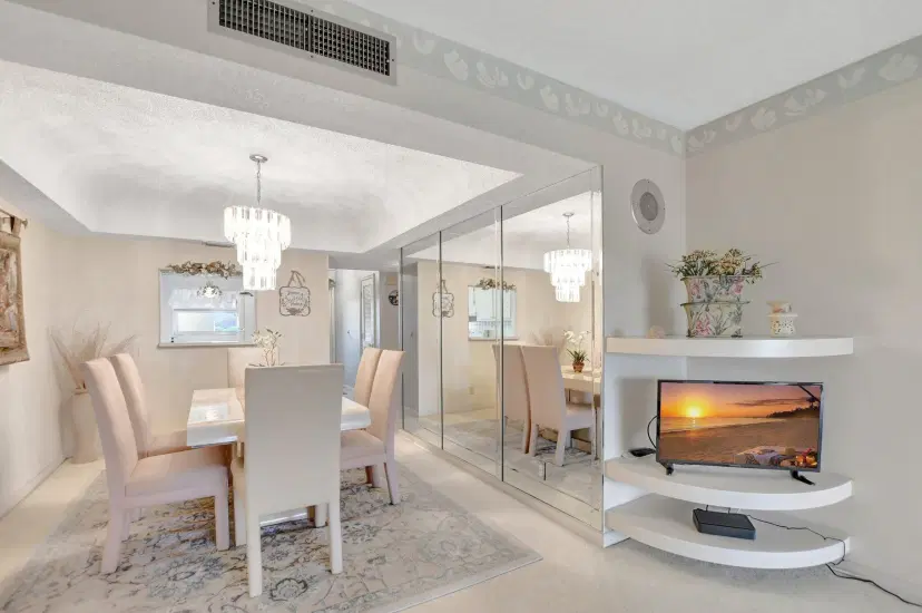 Picture of 23099 Barwood Lane N 306, Boca Raton FL 33428