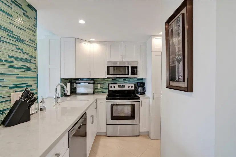 Picture of 6000 N Ocean Blvd 10E, Lauderdale By The Sea FL 33308