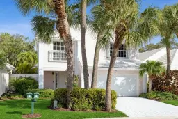 Picture of 10 Hampton Court, Palm Beach Gardens, FL 33418