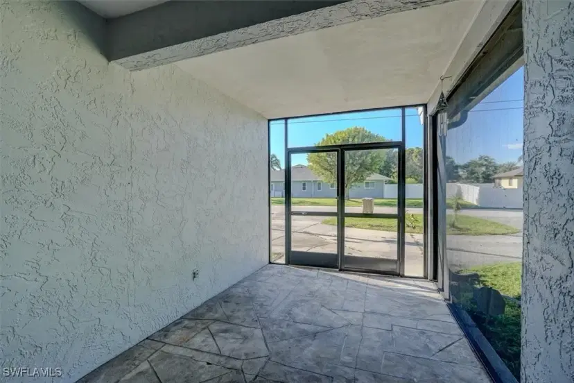 Picture of 2029 SE 7Th St, Cape Coral FL 33990