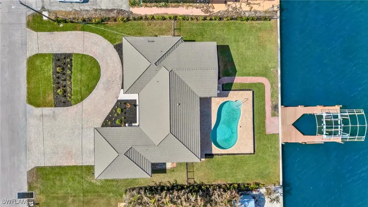Picture of 8357 Lagoon Rd, Fort Myers Beach, FL 33931