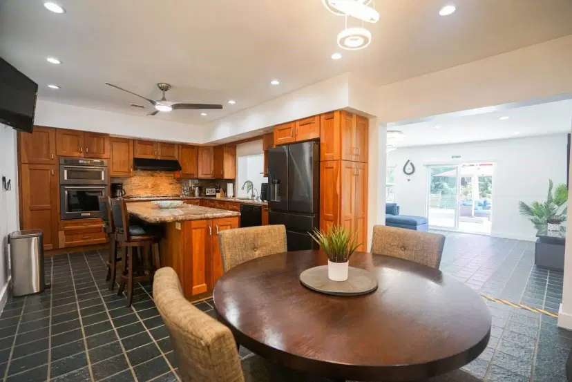 Picture of 3150 Calle Largo Dr, Hollywood FL 33021