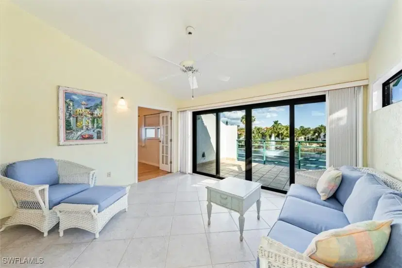 Picture of 2233 Anchorage Ln D, Naples FL 34104