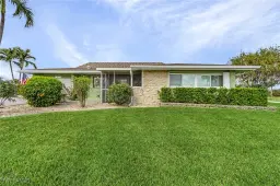Picture of 1833 SE 29Th Ln, Cape Coral, FL 33904
