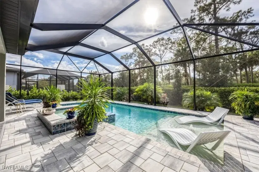 Picture of 10499 Ventana Ln, Naples FL 34120
