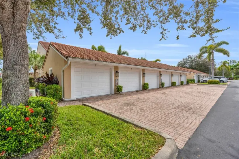 Picture of 2365 Hidden Lake CT 8001, Naples FL 34112