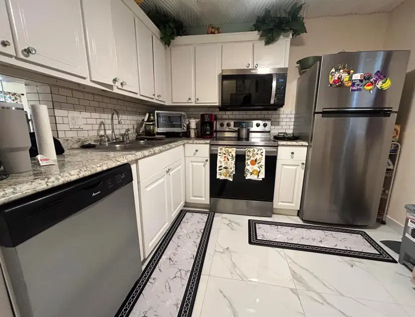 Picture of 300 NE 26Th Avenue 113, Boynton Beach FL 33435