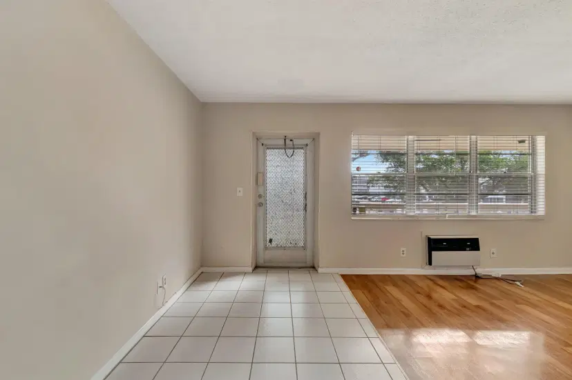 Picture of 145 Bedford F, West Palm Beach FL 33417