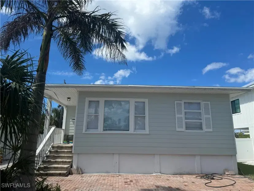 Picture of 159 Pearl St, Fort Myers Beach FL 33931