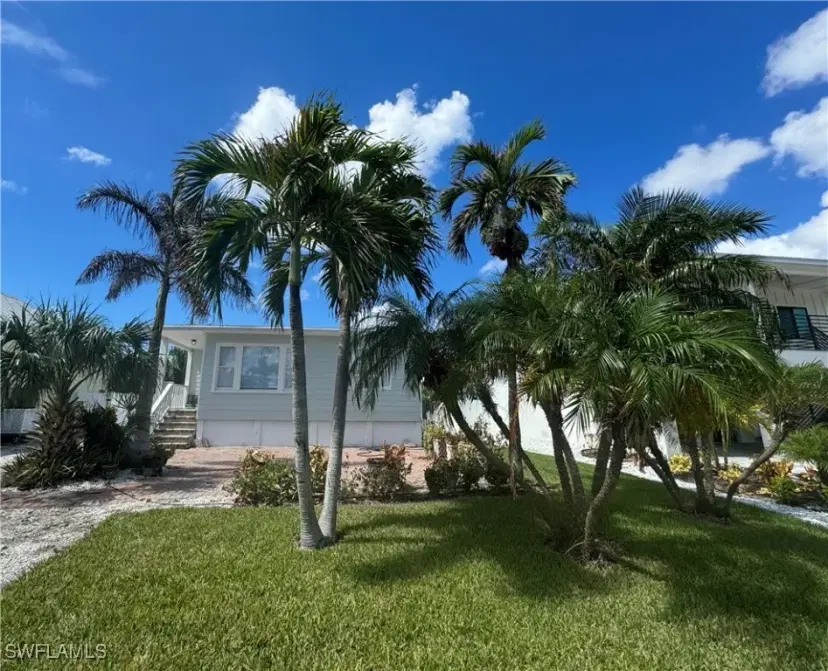 Picture of 159 Pearl St, Fort Myers Beach FL 33931