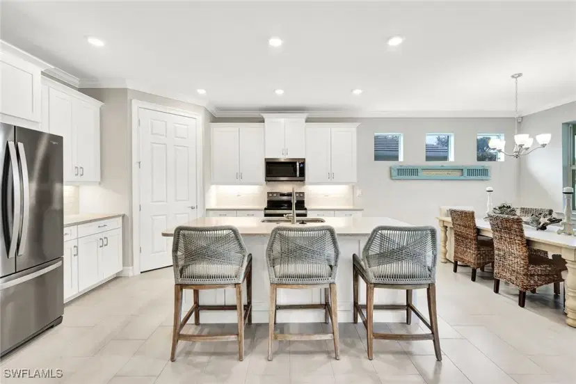 Picture of 267 Tamarindo Ln, Naples FL 34114