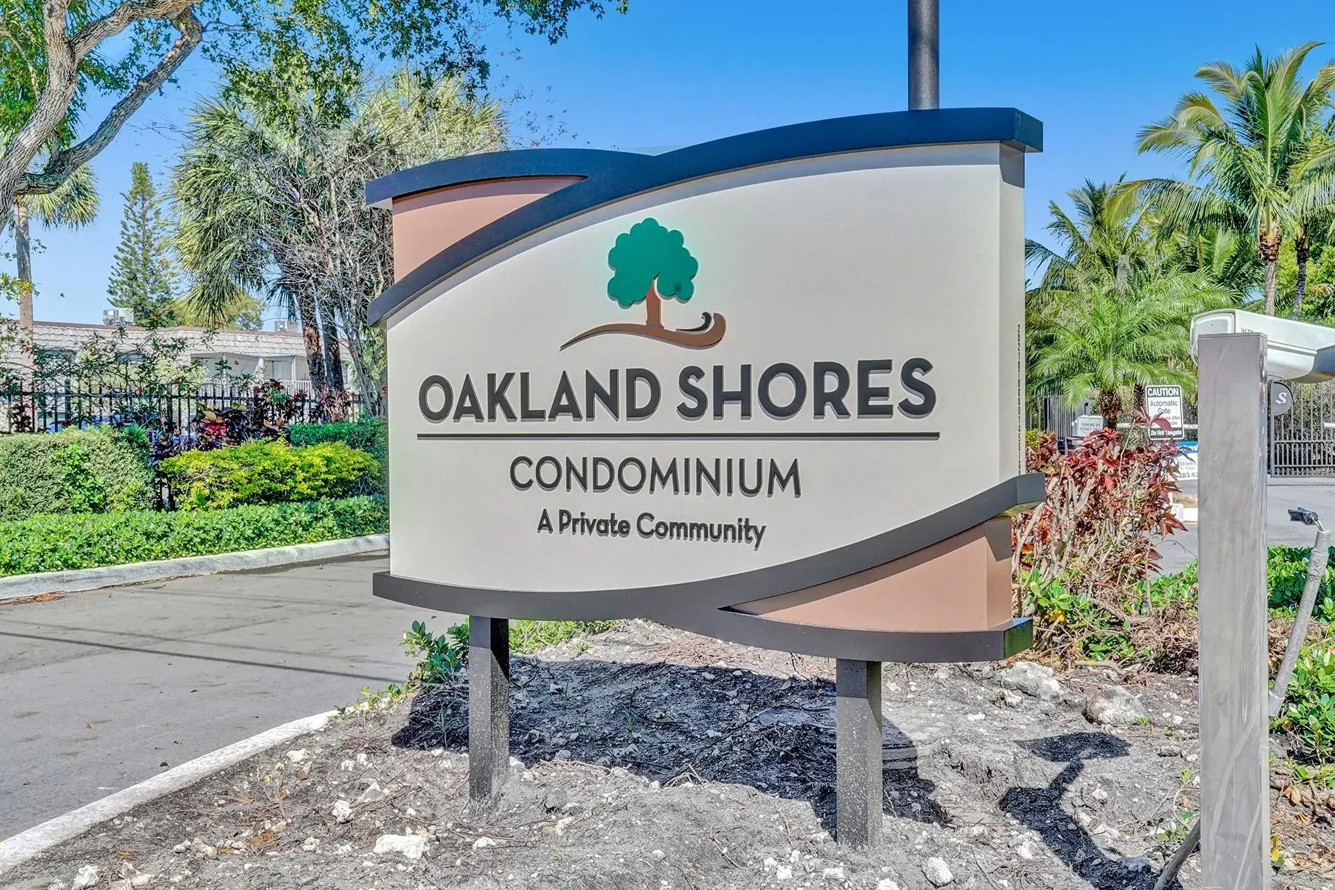 Picture of 3125 Oakland Shores Dr B202, Oakland Park, FL 33309