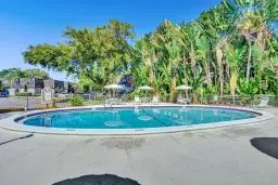 Picture of 3125 Oakland Shores Dr B202, Oakland Park, FL 33309