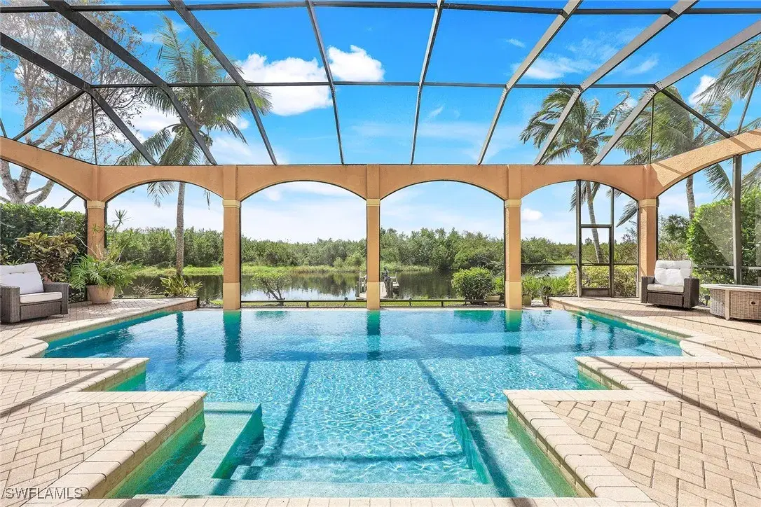 Picture of 8589 Bellagio Dr, Naples, FL 34114