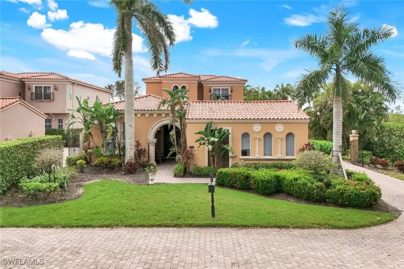 Picture of 8589 Bellagio Dr, Naples FL 34114