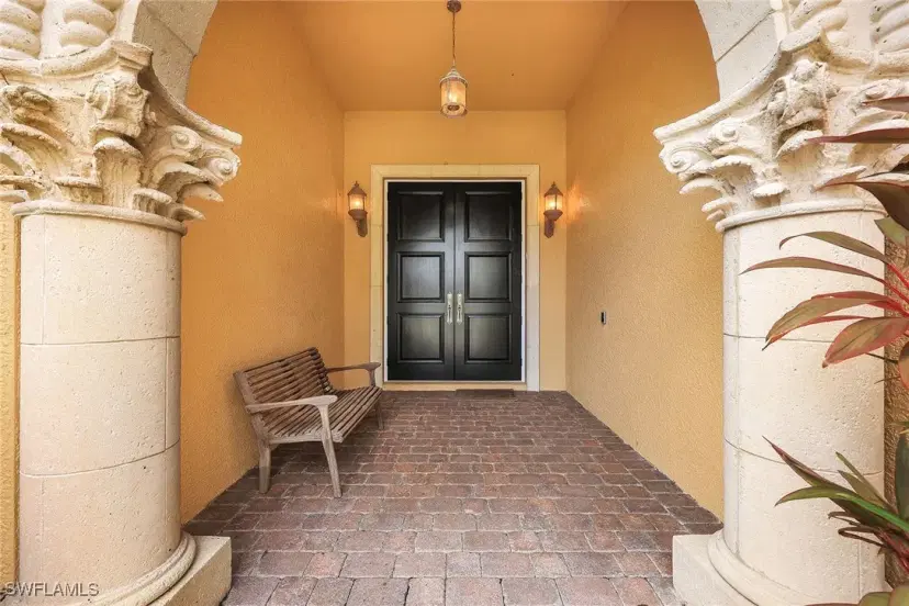 Picture of 8589 Bellagio Dr, Naples FL 34114